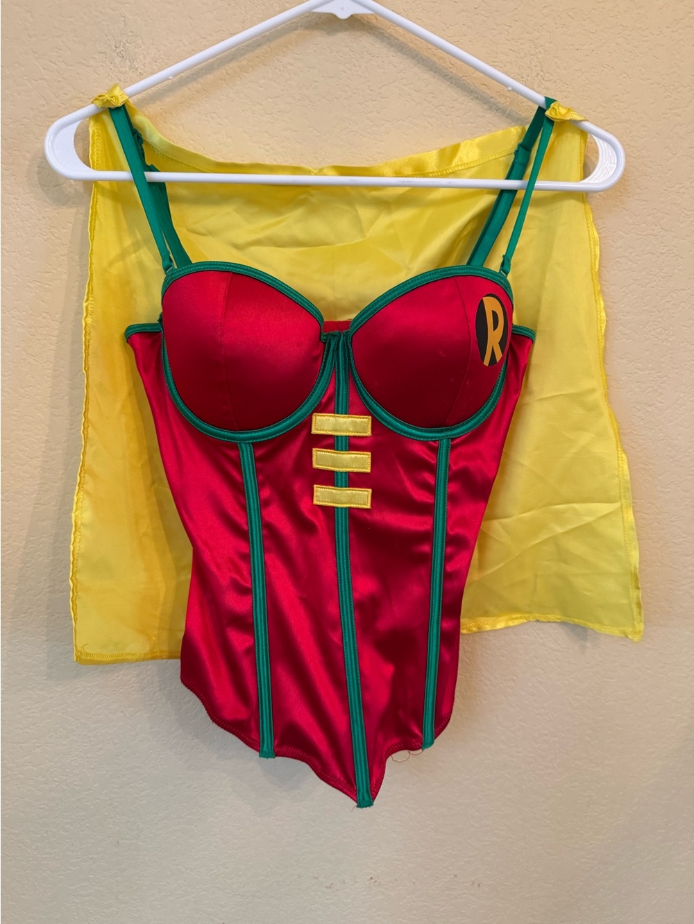 Batman and Robin -- Robin Corset with Cape Costume Adult Size Medium
